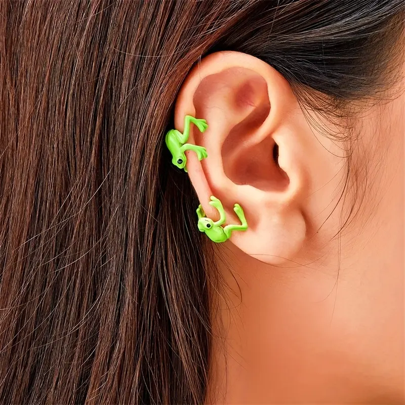 1 Green Frog Ear Clip Without Ear Piercing, Copper Plating Does Not Fade, Novelty Jewelry, Holiday Gifts