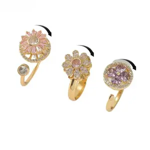 3Pcs/Set Trendy Flower Rotating Anti Stress Rings for Women Rotate Crystal Anxiety Relief Spinning Ring Girls - Perfect Gift for Friendship and Family