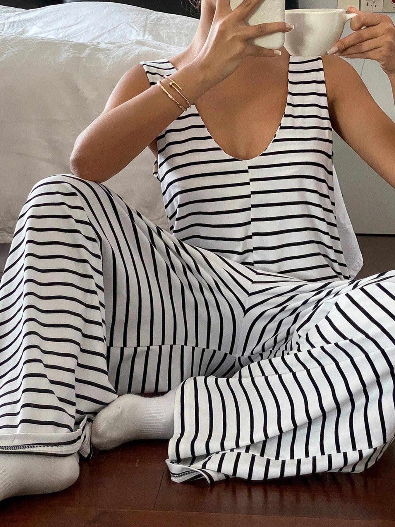 Women's Striped Sleeveless Loose Fit Jumpsuit, Casual Spring & Fall Fashion, Comfortable One-Piece for Daily Wear