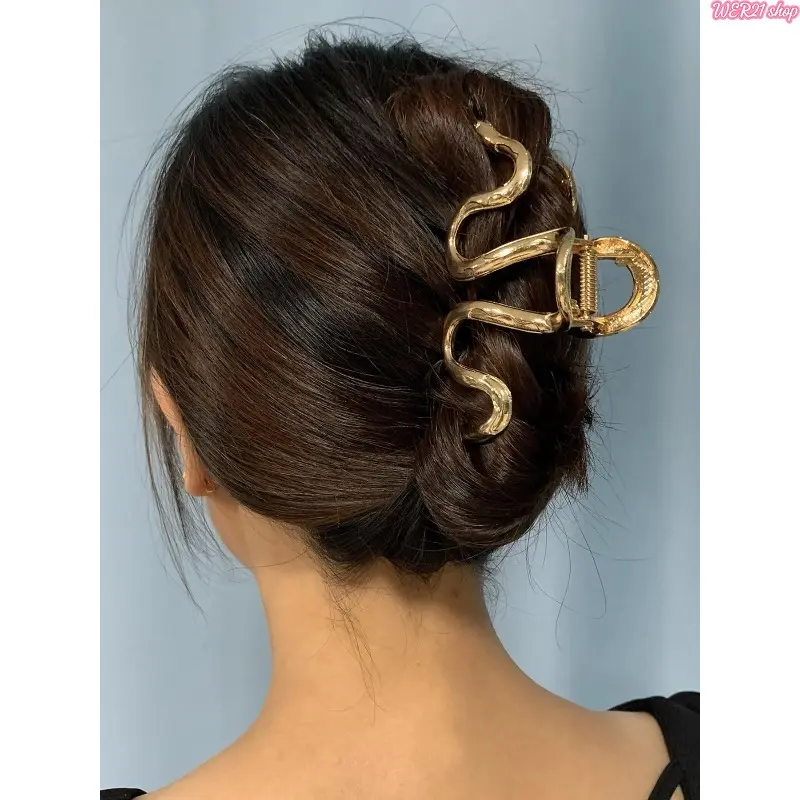 Viral Punk Gothic Snake Shaped Hair Claw Clip for Women, Unique Novelty Edgy Design Strong Grip Hair Jaw Accessory, Trendy Goth Style Hair Barrettes for Daily Use, Party Nightclub and Street Trend Outfit Decoration