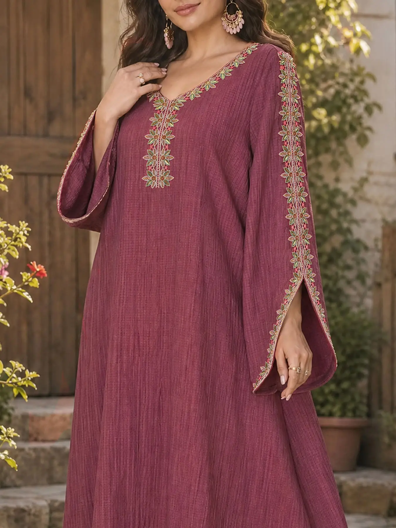 Elegant Floral Embroidered V-Neck Robe for Women, Loose-Fitting Kaftan for Casual and Formal Occasions, All Seasons Wear