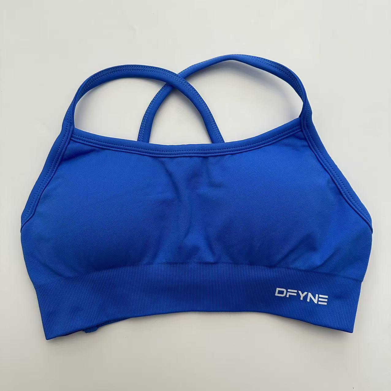 DFYNE Women's Sports Bra, Short-Sleeve Fitness Top, Elastic and Breathable, Sports and Fitness Top