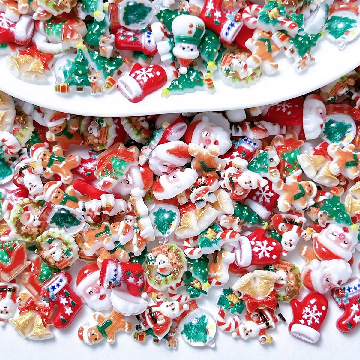 Cute Christmas Holiday Theme 3D Nail Art Accessories, Reindeer/santa/tree Mix, DIY Decoration Stickers, Perfect for Handicraft Lovers, ultimate creative gift for her,graduation gift,class of 2026,summerwins,mid year sale, deals for you，Gift Idea