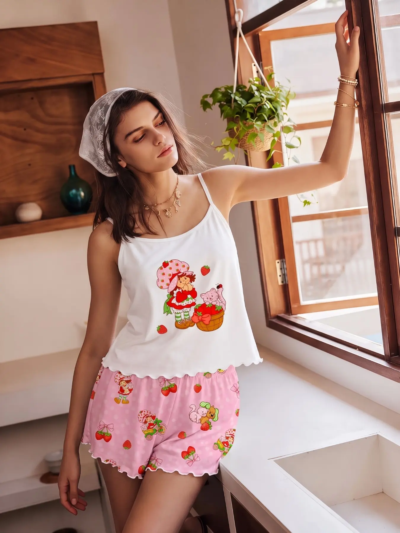 Women's Sleeveless Pajama Set, Strawberry Girl Print, Casual Comfortable Home Wear, Ideal for Daily Use and Relaxing Nights