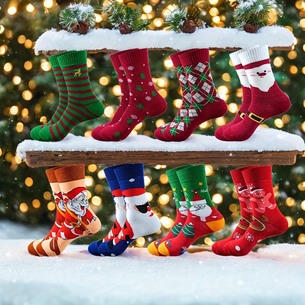 Random 17 Pairs of Autumn/Winter New Christmas Socks, Warm and Cold-Proof Cartoon Santa Claus Reindeer Snowflake Happy Holiday Comfortable Soft Unisex Mid-Calf, Advent Calendar Christmas, Advent Calendar Stuffers, Advent Calendar Christmas Women, Sock Adv