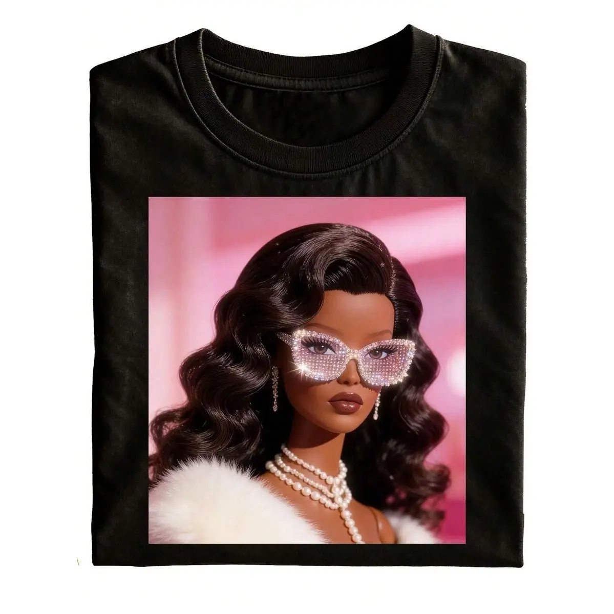 Fun And Charming Inspired Fashion T-Shirt, Black Version, With Shiny Fashion Glasses And Pearl Necklace Print, Suitable For Casual Wear And Gifts, Purely Fashionable And Versatile, Holiday Style Clothing, Vintage Trench Coat