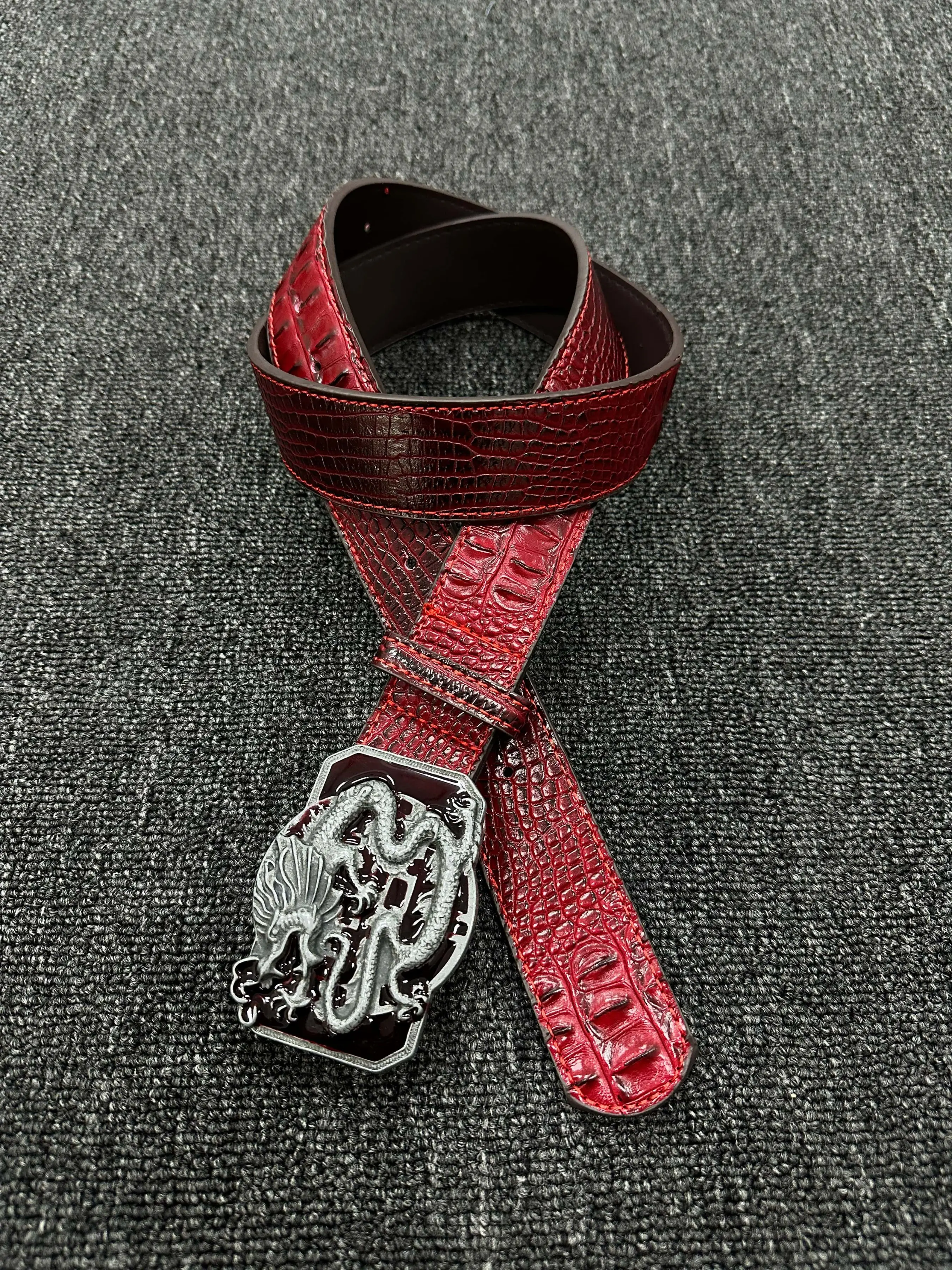 Crocodile Pattern Statement Belt, Punk Style Metal Buckle, Vintage Streetwear PU Leather Strap, Fashion Accessory for All Seasons