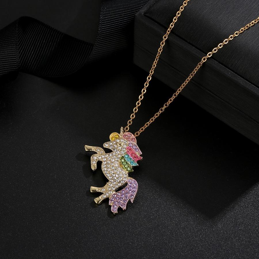 Cartoon unicorn necklace Valentine's Day colorful pony necklace, the best birthday gift for my daughter and granddaughter
