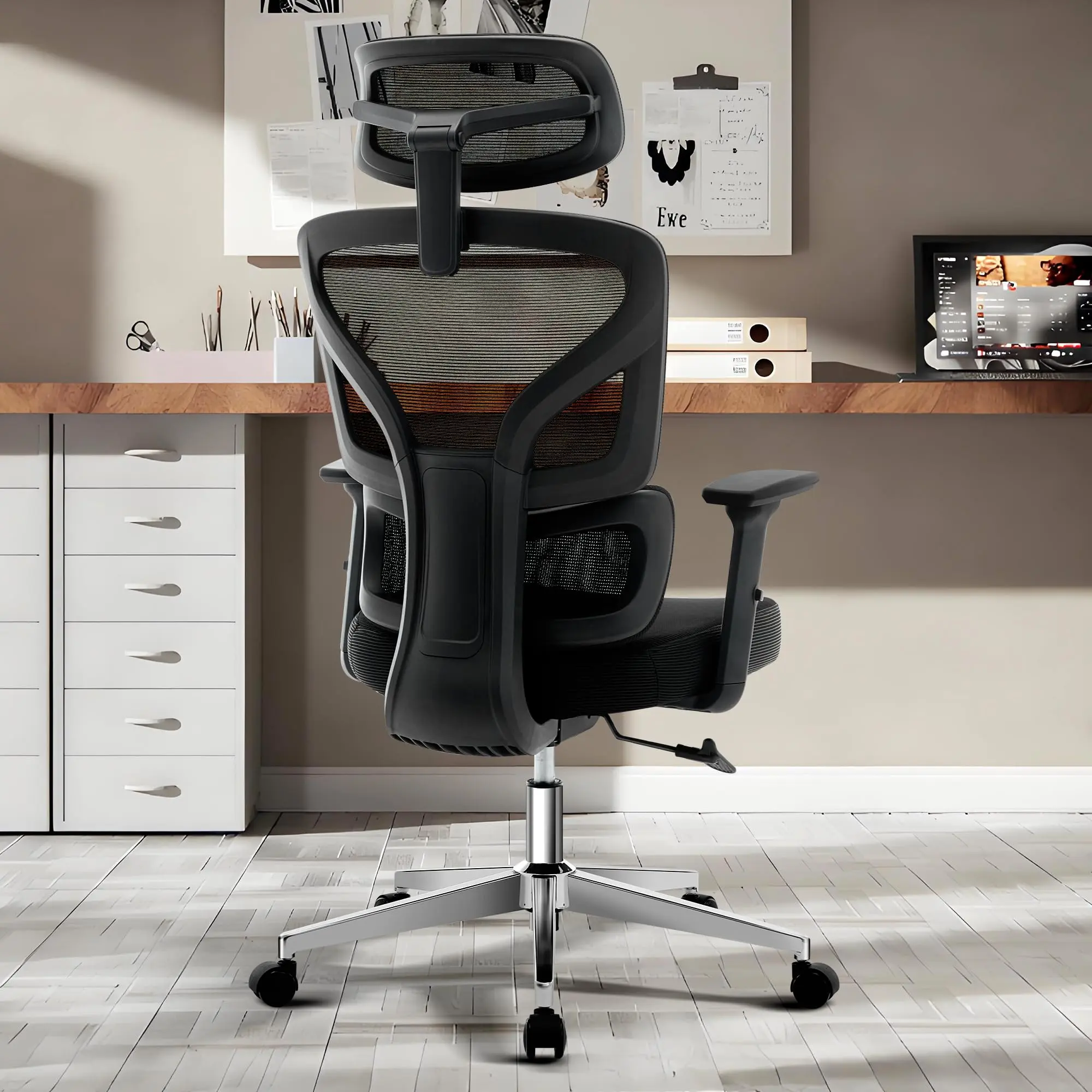 GAOMON Ergonomic Office Chair with High Back Mesh, Adjustable Lumbar Support, 3D Armrests, Headrest, Retractable Footrest, Swivel Rolling Base, Metal Frame, Comfortable for Home Office and Gaming, Supports up to 136 kg