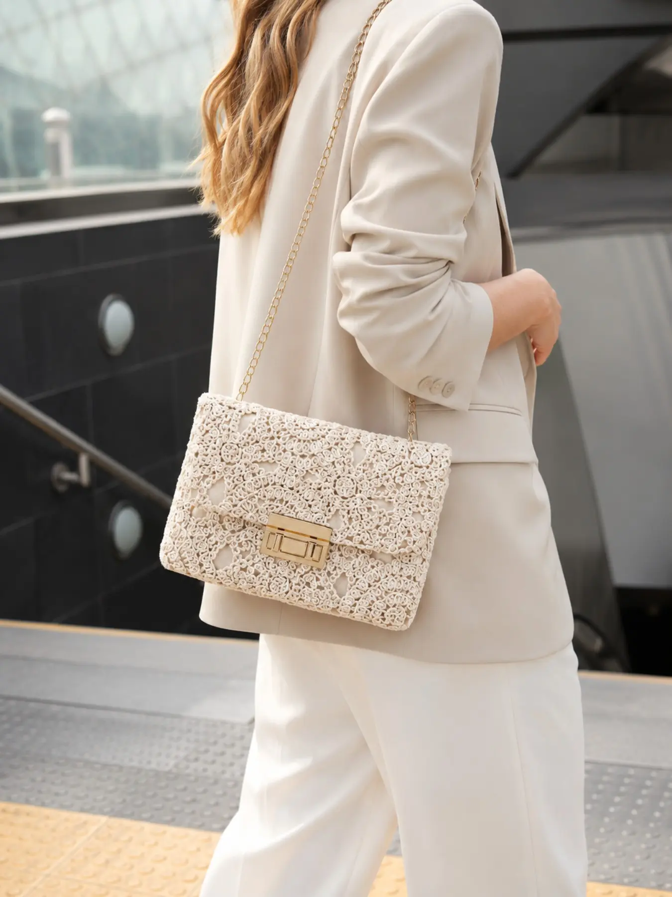 Elegant Lace Crossbody Bag with Chain Strap, Vintage Hollow Out Mini Shoulder Bag, Perfect for Weddings, Parties, Vacations, Dates, Casual Crossbody Bags