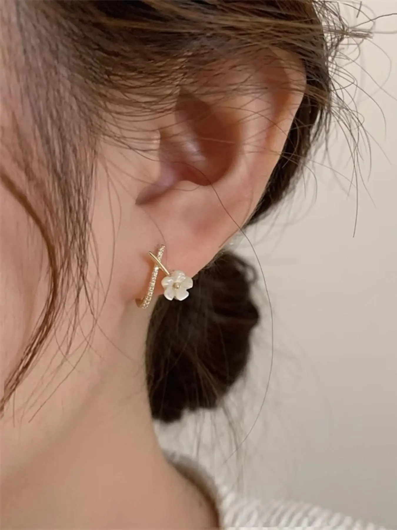 Floral Earrings, Unique Design, S925 Silver Needle, Perfect for Daily Commute & Parties, Ideal Gift for Mother's Day, Birthday, Couples