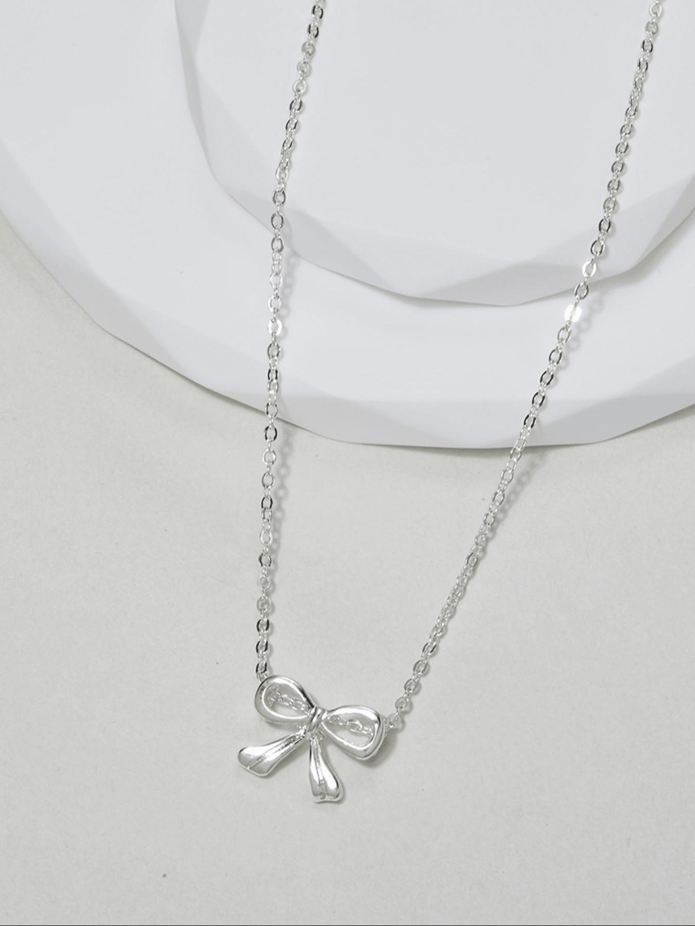 Women's Elegant Bowknot Design Pendant Necklace, Minimalist Trendy Pendant Necklace, Chic Vintage Jewelry As Gift for Girlfriend