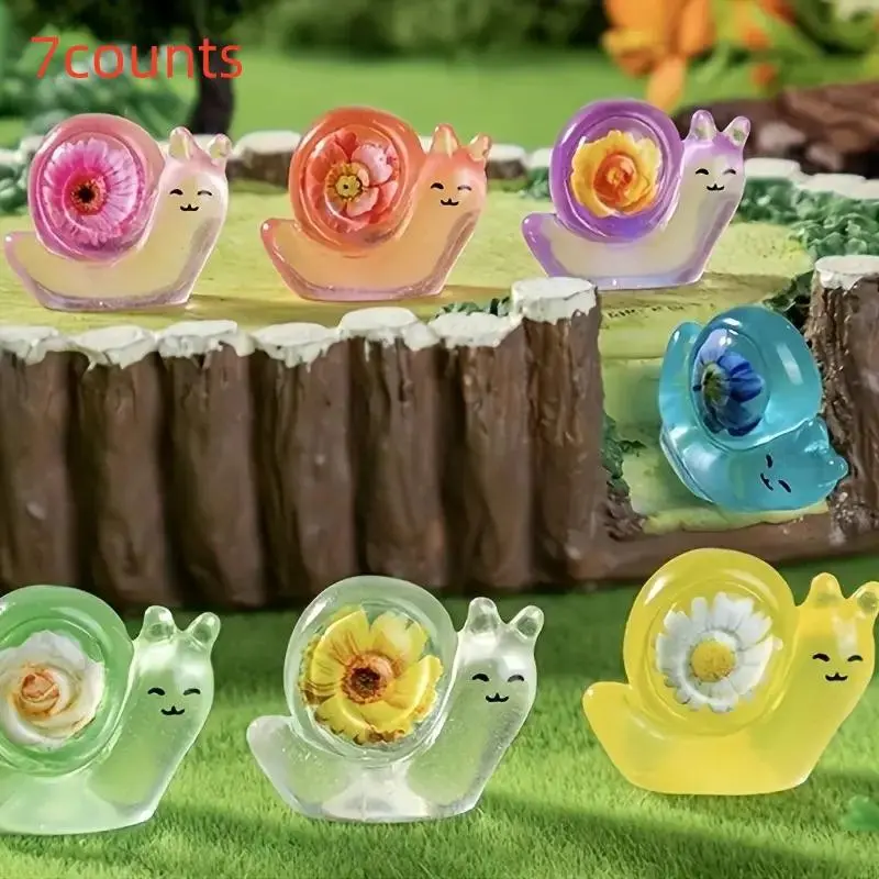 7pcs Glow-In-The-Dark Snail Statues, Colorful Home Decor, School Season Gifts, Festival Surprises, Party Decorations, Room Office Car Decor