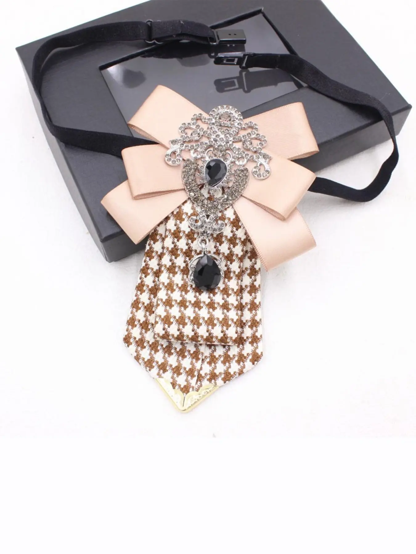 Adjustable Vintage British Check Tie Design, College Style Lapel Flower, Professional Uniform Accessory, Versatile Fashion Item