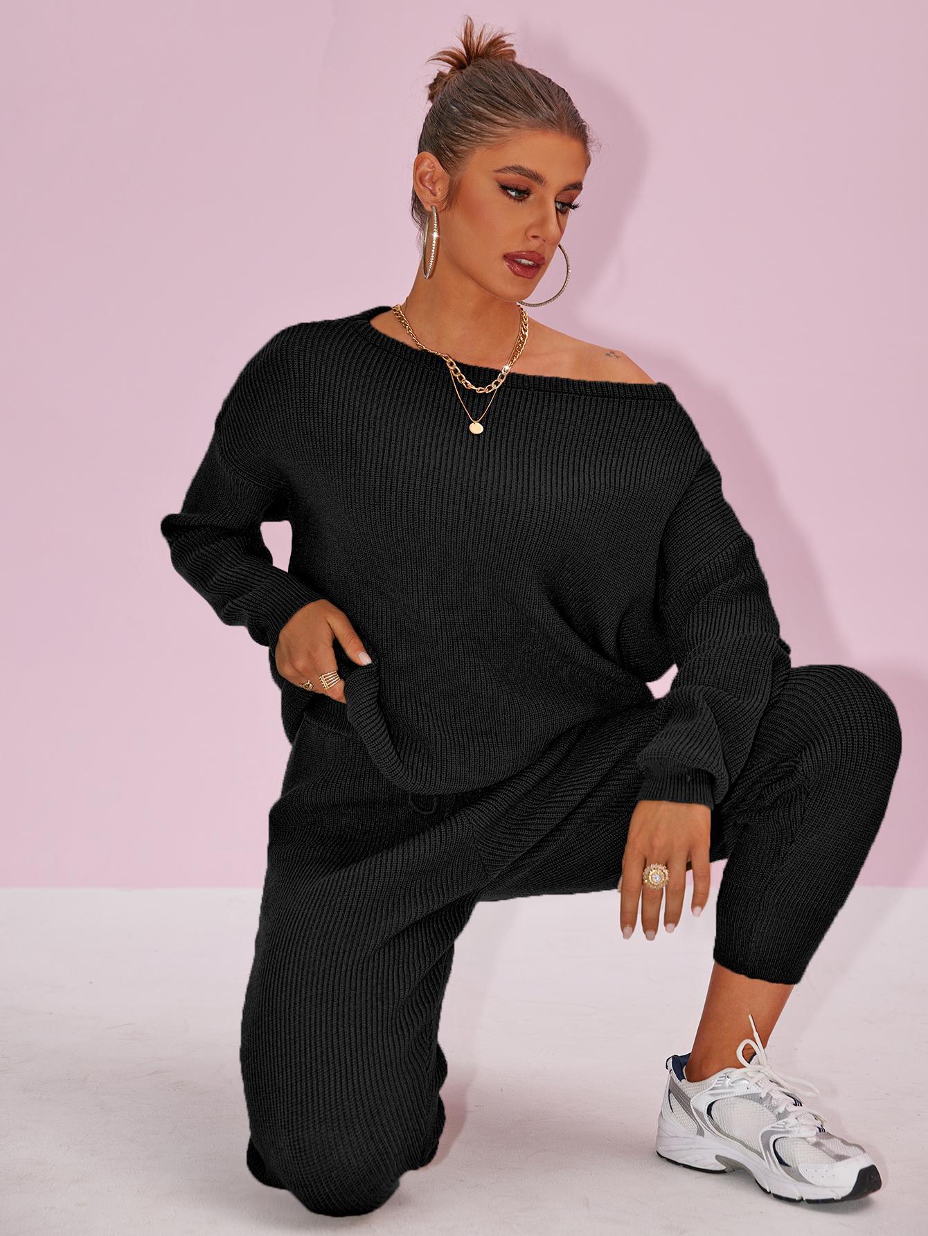 [US shipping]Joyfunear  Crew Neck Top - Minimalist Product with Crew Neck Attribute