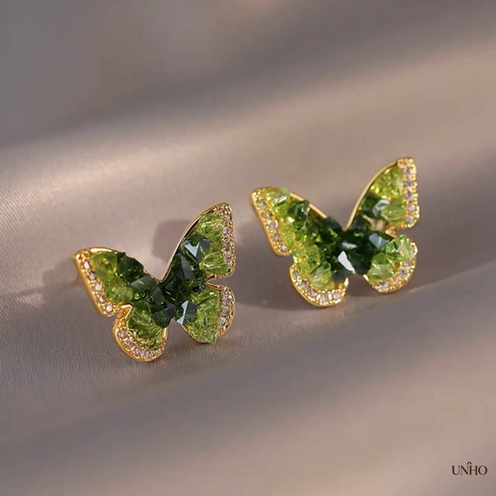 Forest‑Gradient Green‑Crystal Butterfly Stud Earrings For Women, Ethereal Fairy‑Style Unique‑Designed Jewelry, Fashion Easy‑To‑Match Daily‑Wear Female Ear‑Accessories