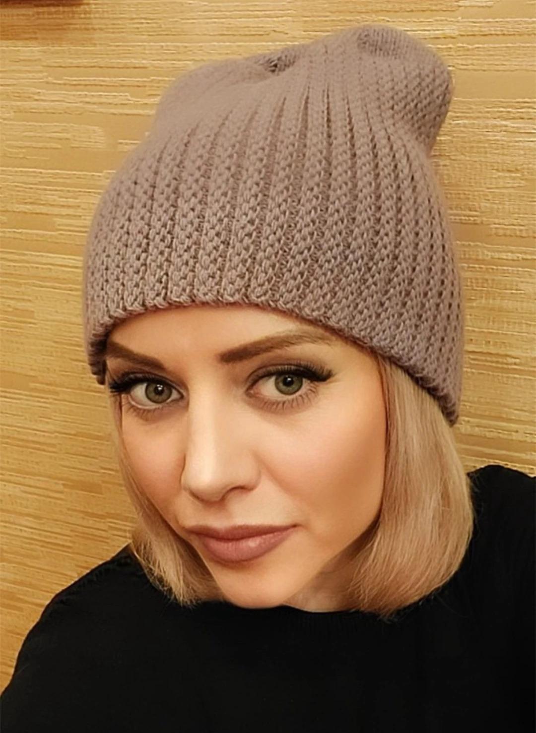 Hot Sale Women Hat Kpop Style Autumn /Winter Hat Soft Beanie Hats For Women Leisure Back Split Teens Ponytail Knitted Cap