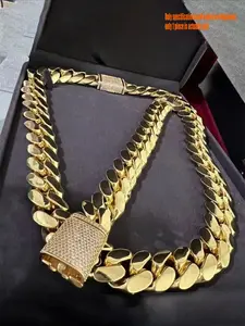 Chilled full-diamond unisex necklace with 22mm Miami chain, trendy heavy-duty Cuban jewelry, available in various sizes, gold-plated with diamond inlay, matches multiple styles, a perfect gift for anniversaries and keepsakes