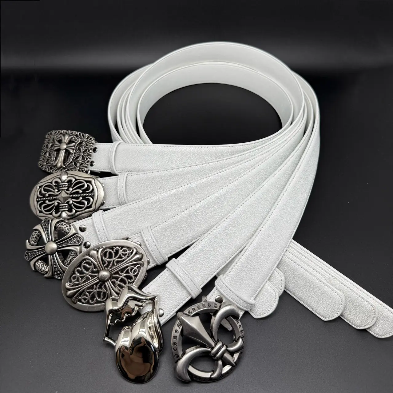 White Vintage Cross Plate Buckle Belt for Men Women, Hollow Carved Metal Buckle PU Leather Waist Belt, Gothic Y2K Decorative Belt for Jeans Jackets Outfits