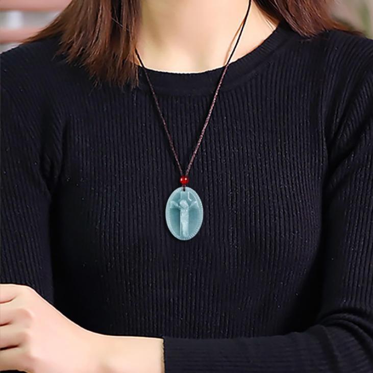 Natural Jade Jesus Crucifix Pendant Necklace Jewelry for Men Women Symbolizing Faith Peace Prosperity Elegant Unisex Spiritual Accessory