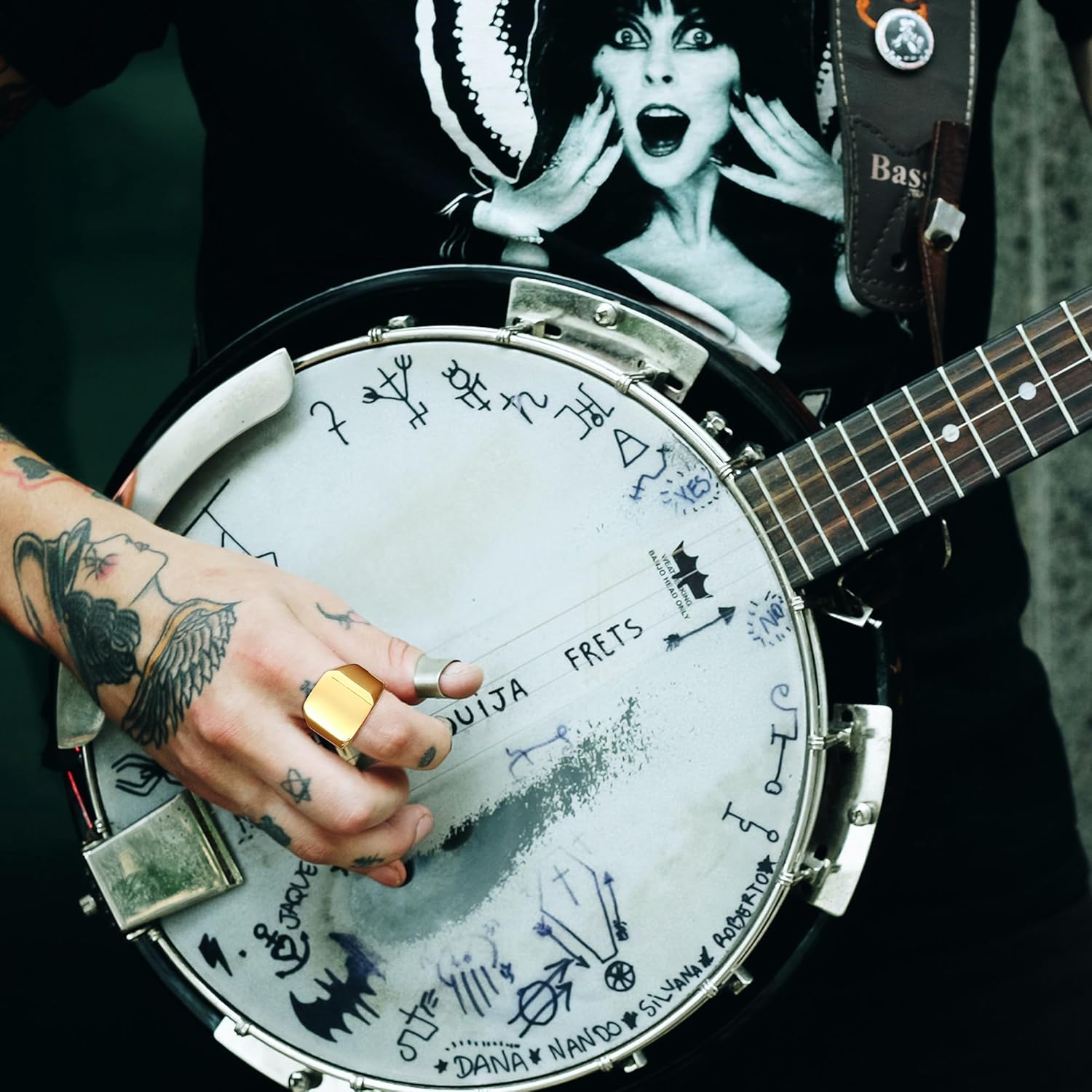 5 PCS 14K Gold Rings for Men Mens Gold Ring Mens Stainless Steel Rings Square Signet Rings Pinky Thumb Ring Chunky Thick Band Cuban Link Chain Ring Cool Finger Ring Wedding Band Ring for Men(Size 7-15) 5 PCS 14K Gold Rings for Men Mens Gold Ring Mens Stainless Steel Rings Square Signet Rings Pinky Thumb Ring Chunky Thick Band Cuban Link Chain Ring Cool Finger Ring Wedding Band Ring for Men(Size 7-15)