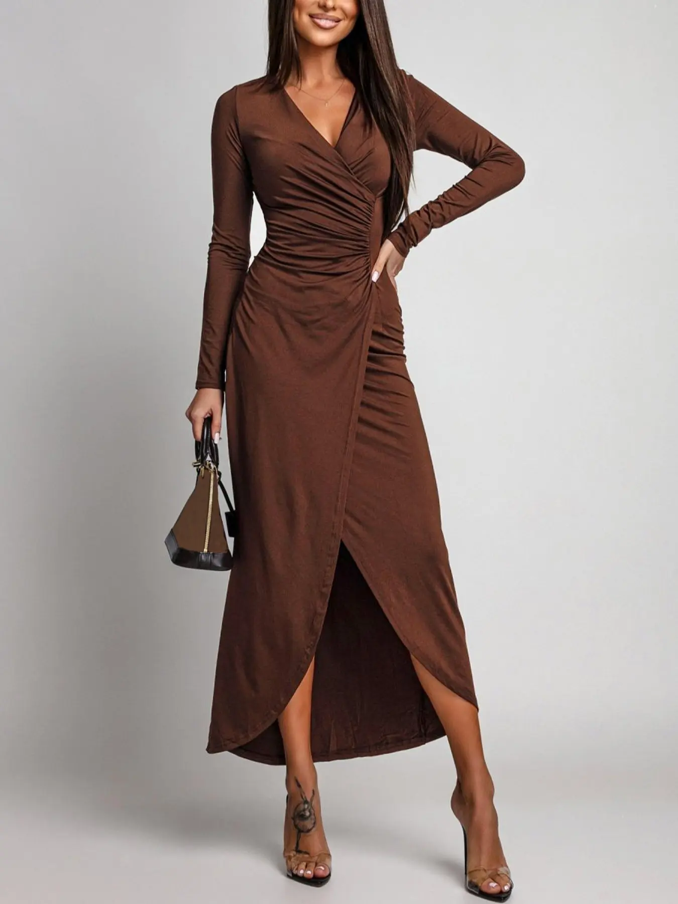 Women's Fall New Wrap Maxi Dress, V Neck Long Sleeve Ruched Bodycon Knit Dress with Front Slit, Elegant Chic Going Out Outfit for Date Night, Party & Wedding Guest
