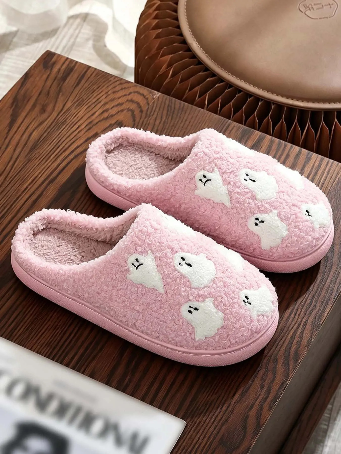 Women's Cute Cartoon Ghost Pattern Plush Slippers, Casual Soft Comfortable Home Slippers, Warm Slippers for Indoor & Outdoor Use for All Seasons