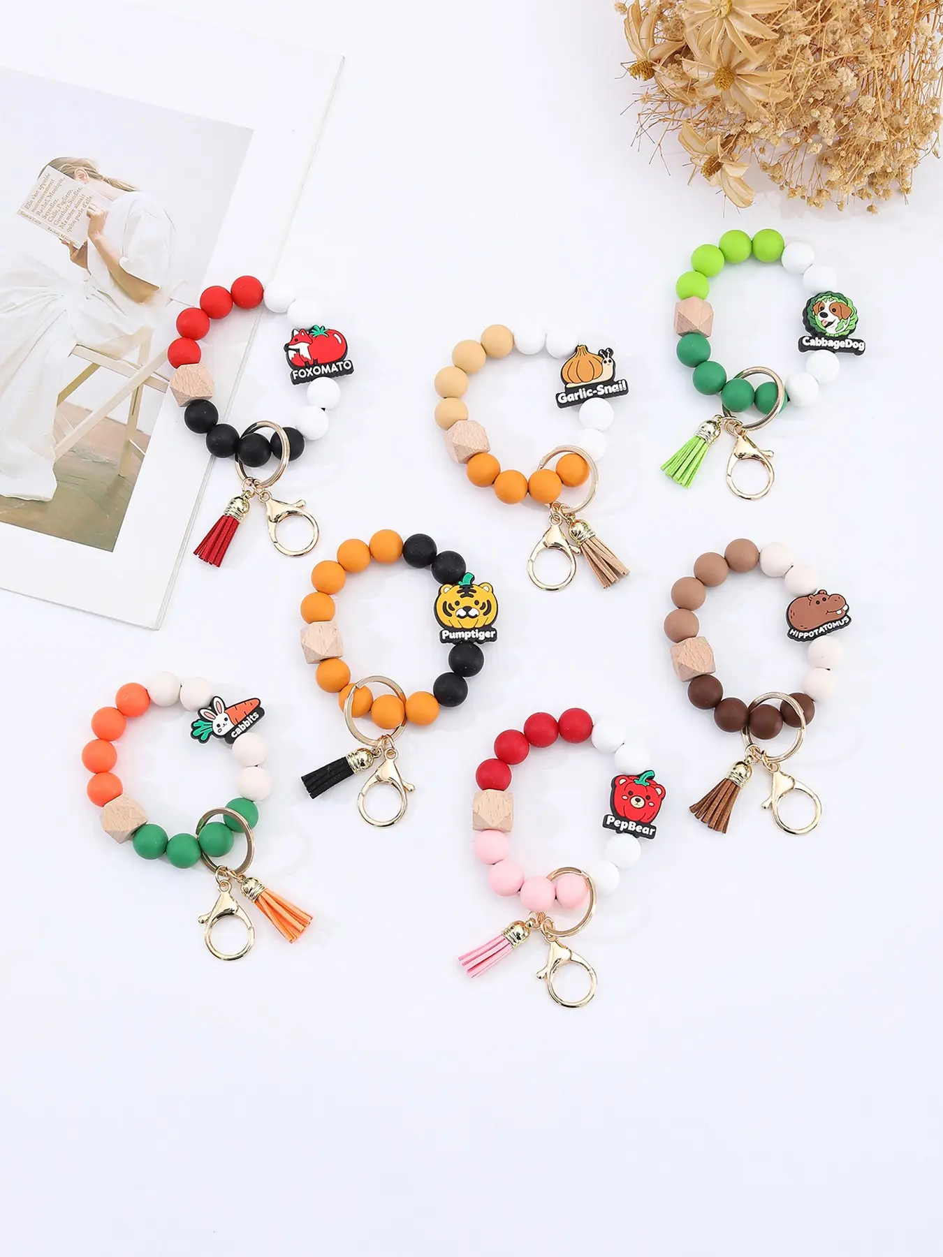 Silicone Bead Bracelet Keychain, Cartoon Silicone Pendant with Fringe, Lobster Clasp Wrist Key Ring, Cute Animal Fruit Accessory, Multifunctional Key Chain