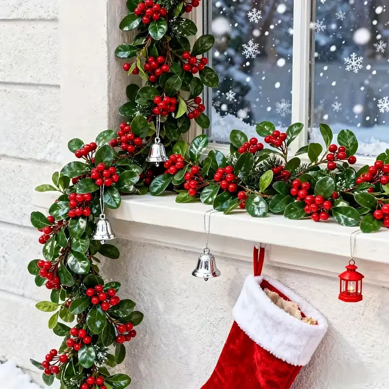 6 pieces of home Christmas decorations - Red fruit fake holly vine - The bright green leaves and red fruits are perfect for Christmas home decorations