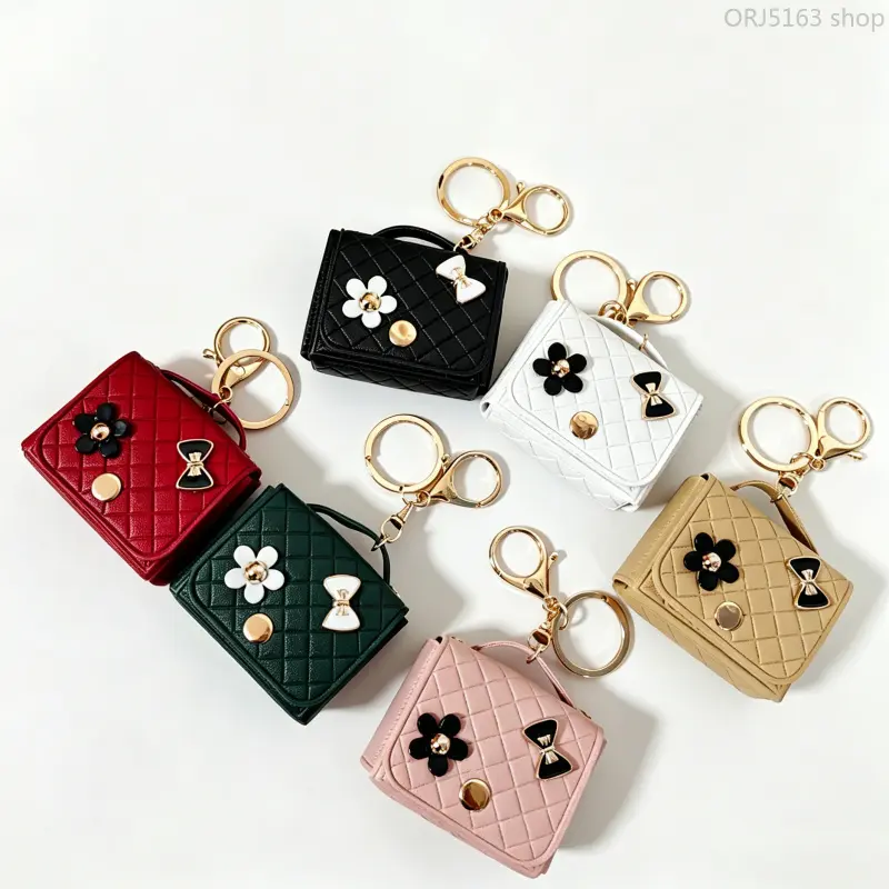 Quilted Square Keychain & Bag Charm, Stylish Non-Woven Accessory, Portable Dual Purpose Pendant for Handbags, Backpacks, and Car Keys,purse