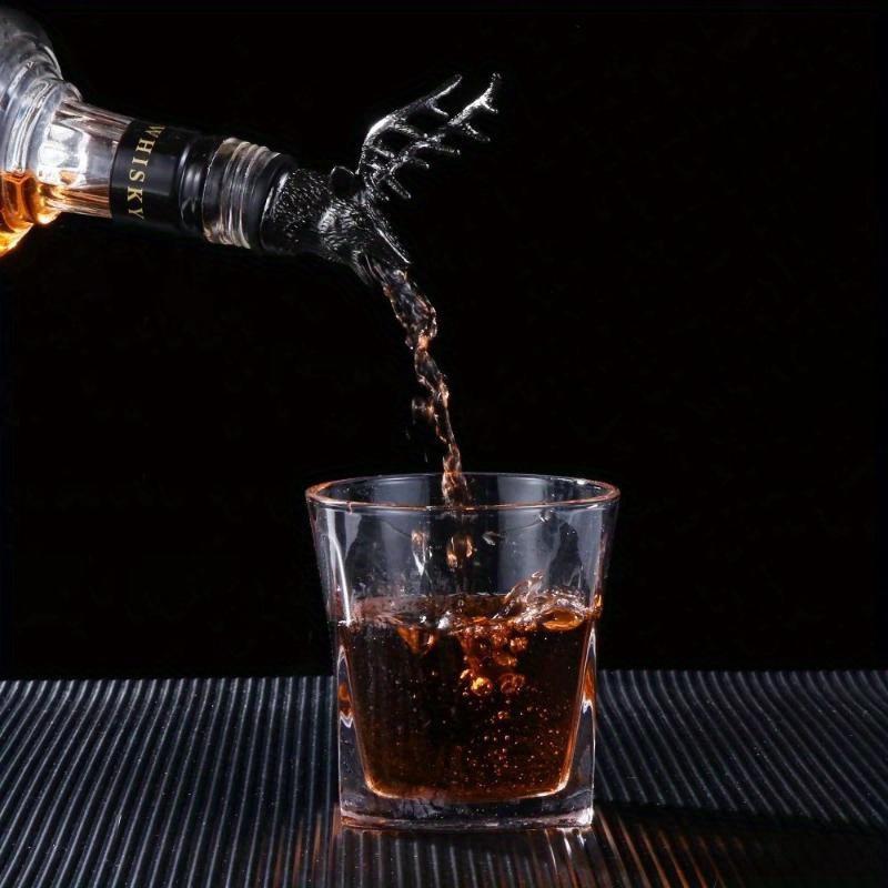 1pcs Wine Pourer, Creative Deer Bottle Stopper, Wine Decanter Tool, Bar Accessory, Kitchen Gadget, Perfect For Family Parties, Barbecues, And Outdoor Gatherings, Bar Supplies