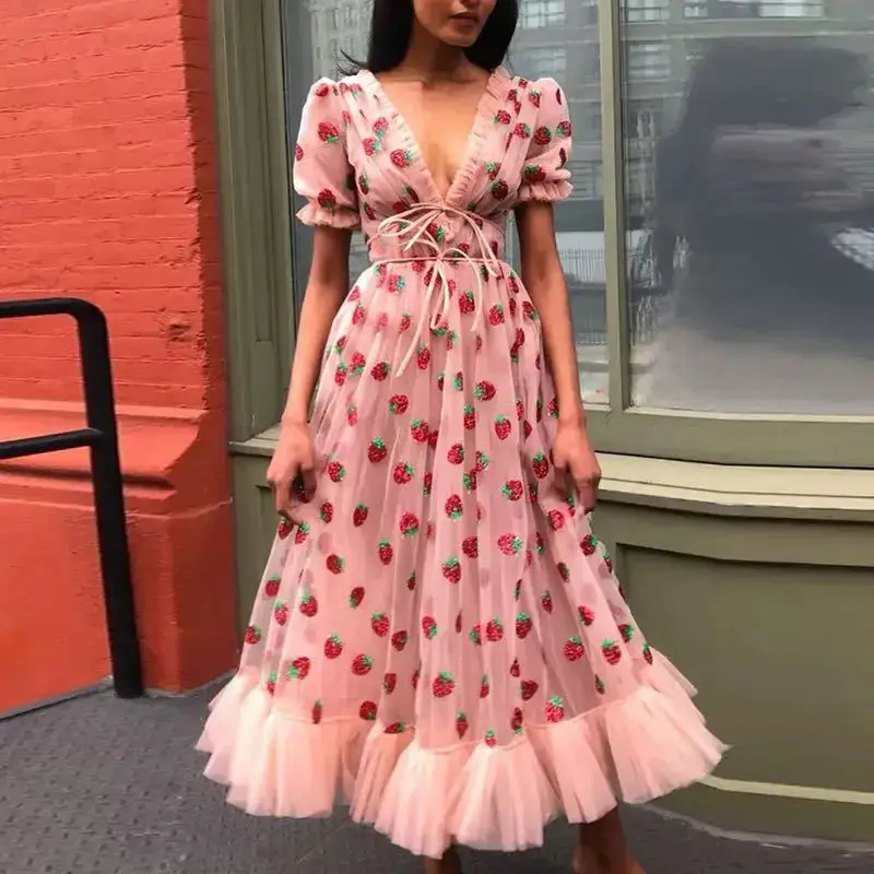 French Style Strawberry Two-tone V-neck Long Dress Sequins Ruffles Net Yarn Sleeveless Robe