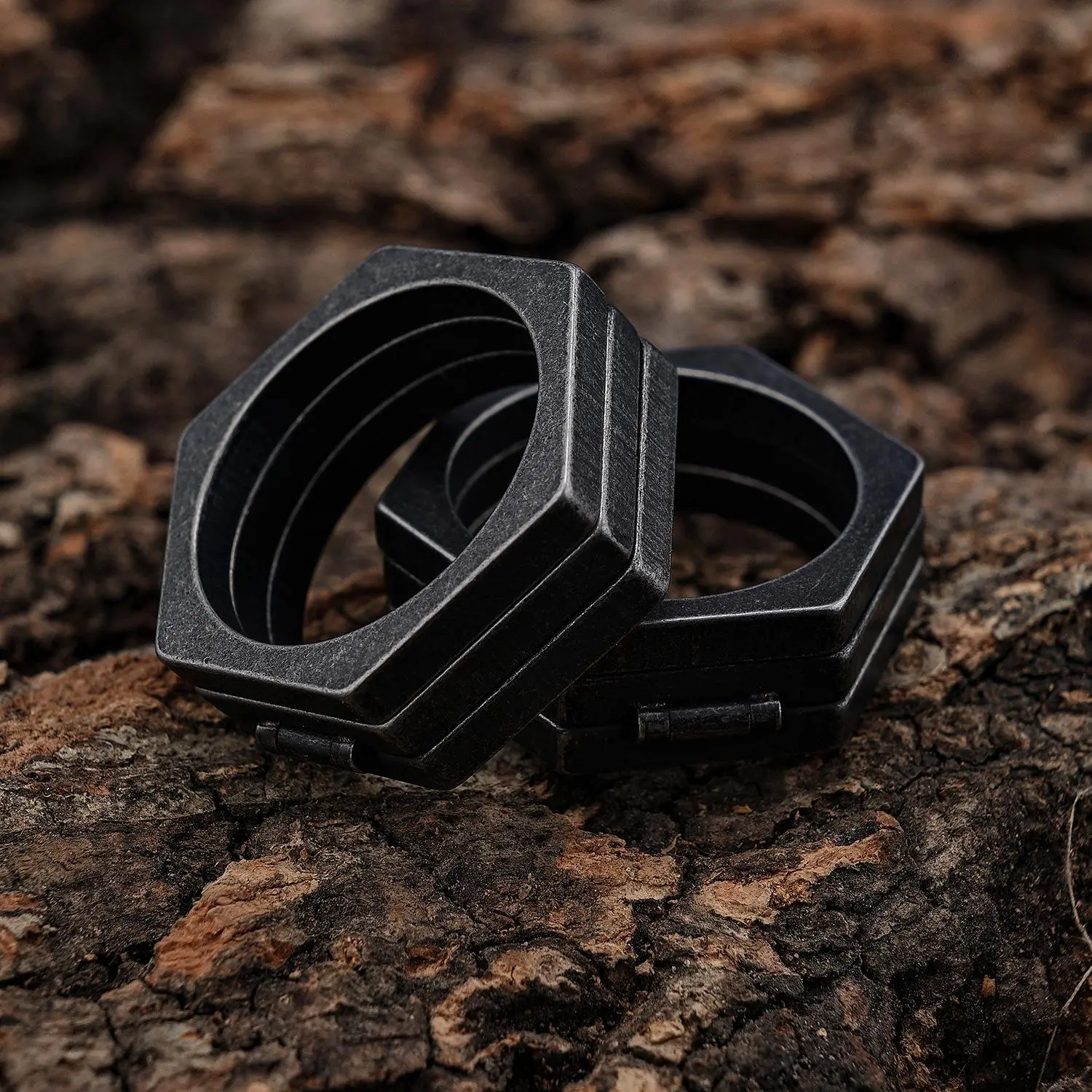 Multilateral Simple Retro Titanium Steel Ring Men's Ring Finger Foldable Ring