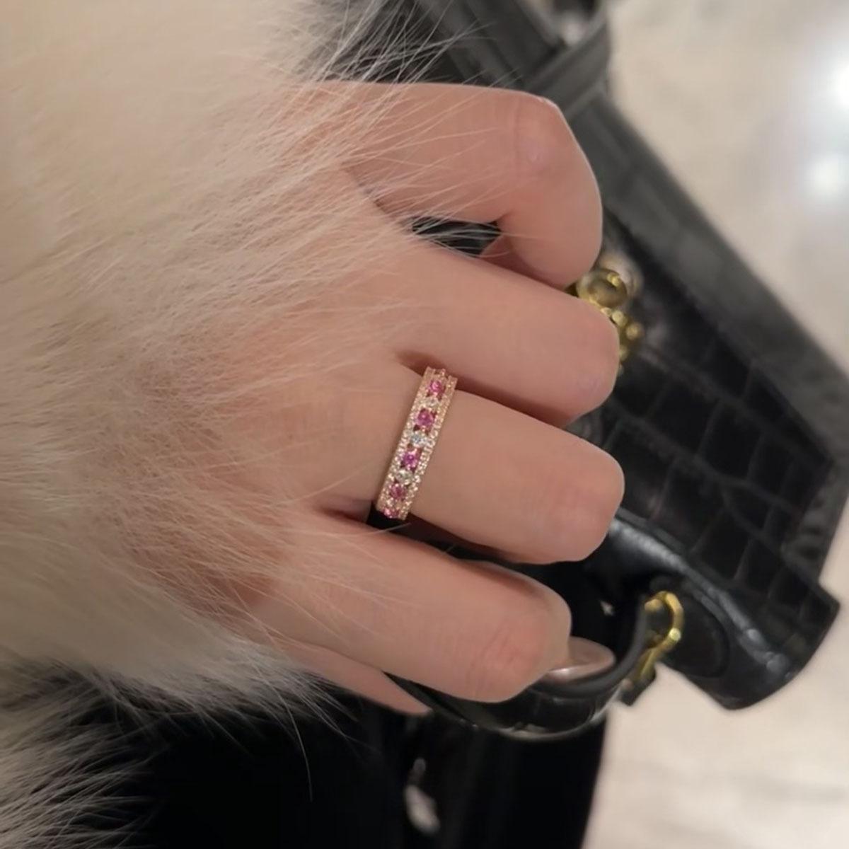 Pink Full Zircon Band Ring for Women, Korean Style Dainty Stackable Rings, Sparkling Fashion Jewelry, TikTok Trending Couple Gift, Ins Aesthetic Style