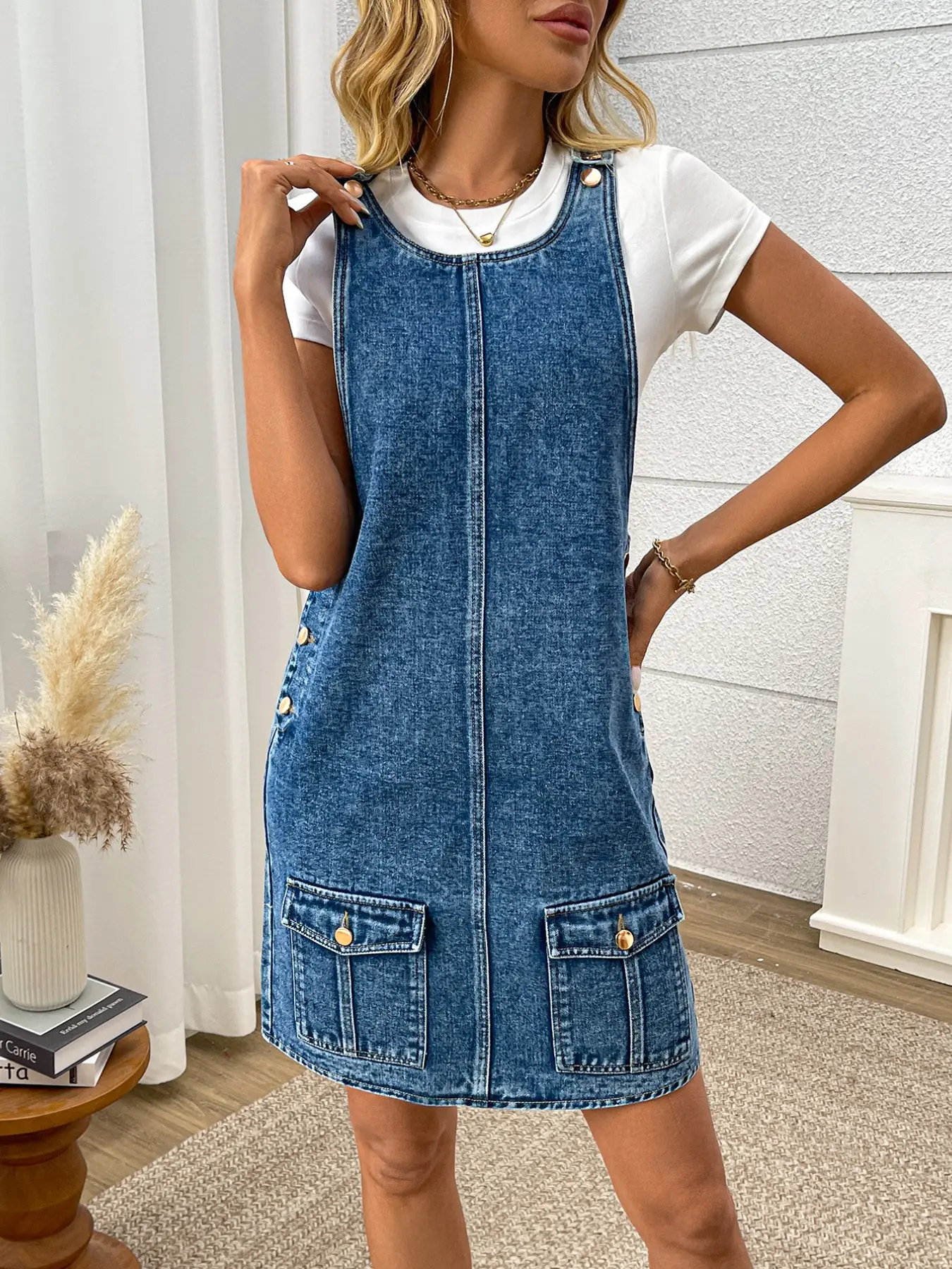 Plus Size Casual Chic Everyday Denim Bib Short Skirt for Women, Adjustable Button Straps, Side Buckles, Workwear Pockets, Loose Fit, Street Style
