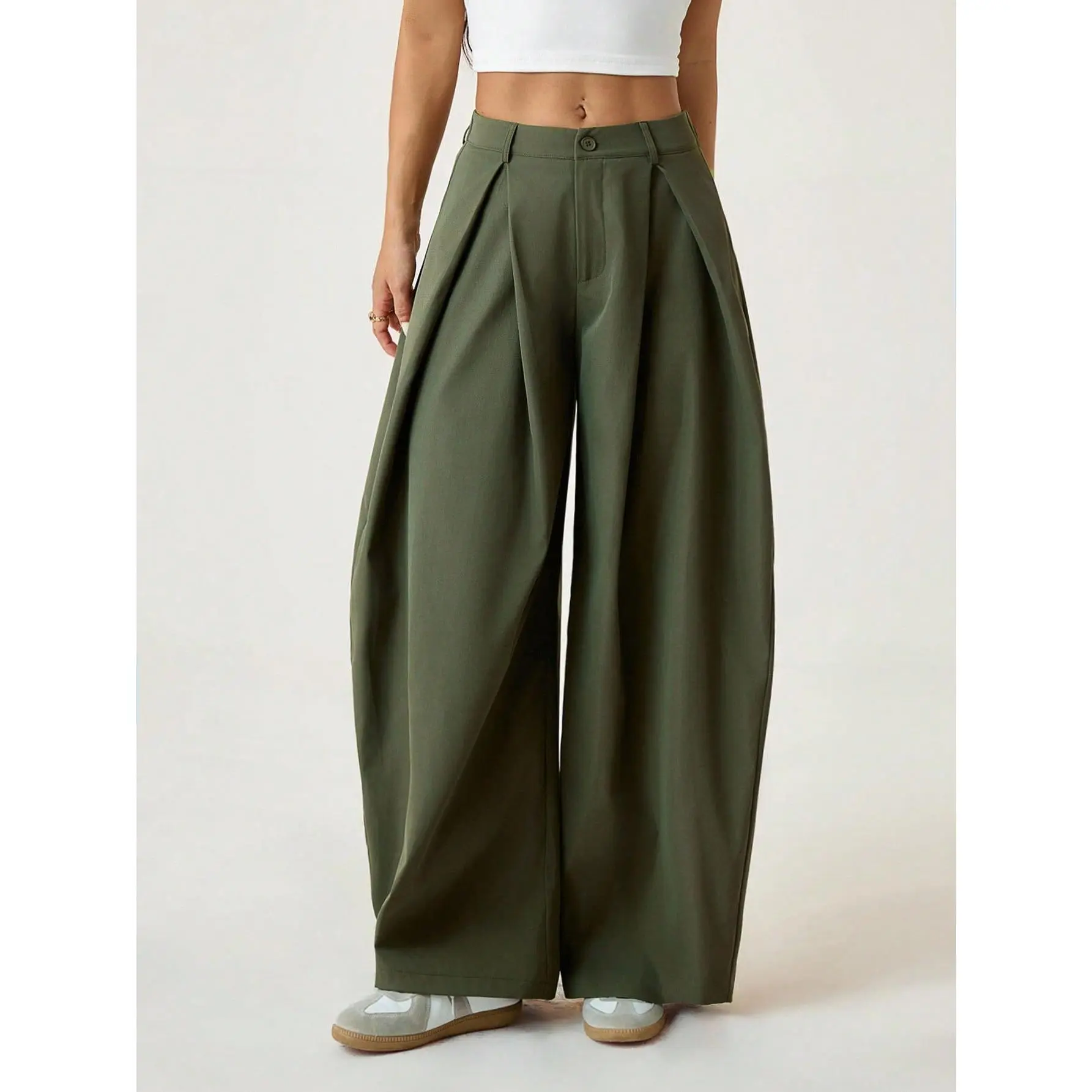 Barrel Pleated Oversized Wide Leg Cargo Pants, Streetwear Spring Outfits, Solid Color