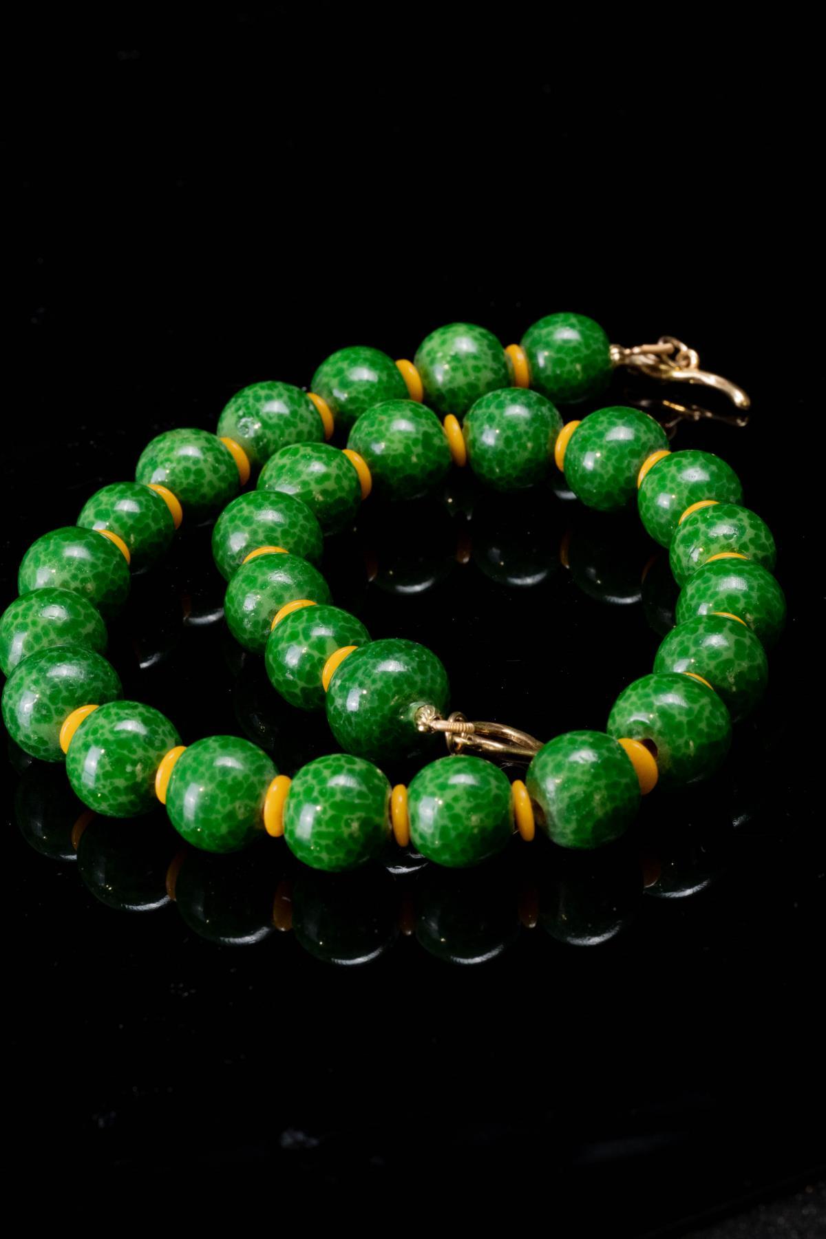 Copper alloy acrylic women's designer bracelet MN-ZH-139