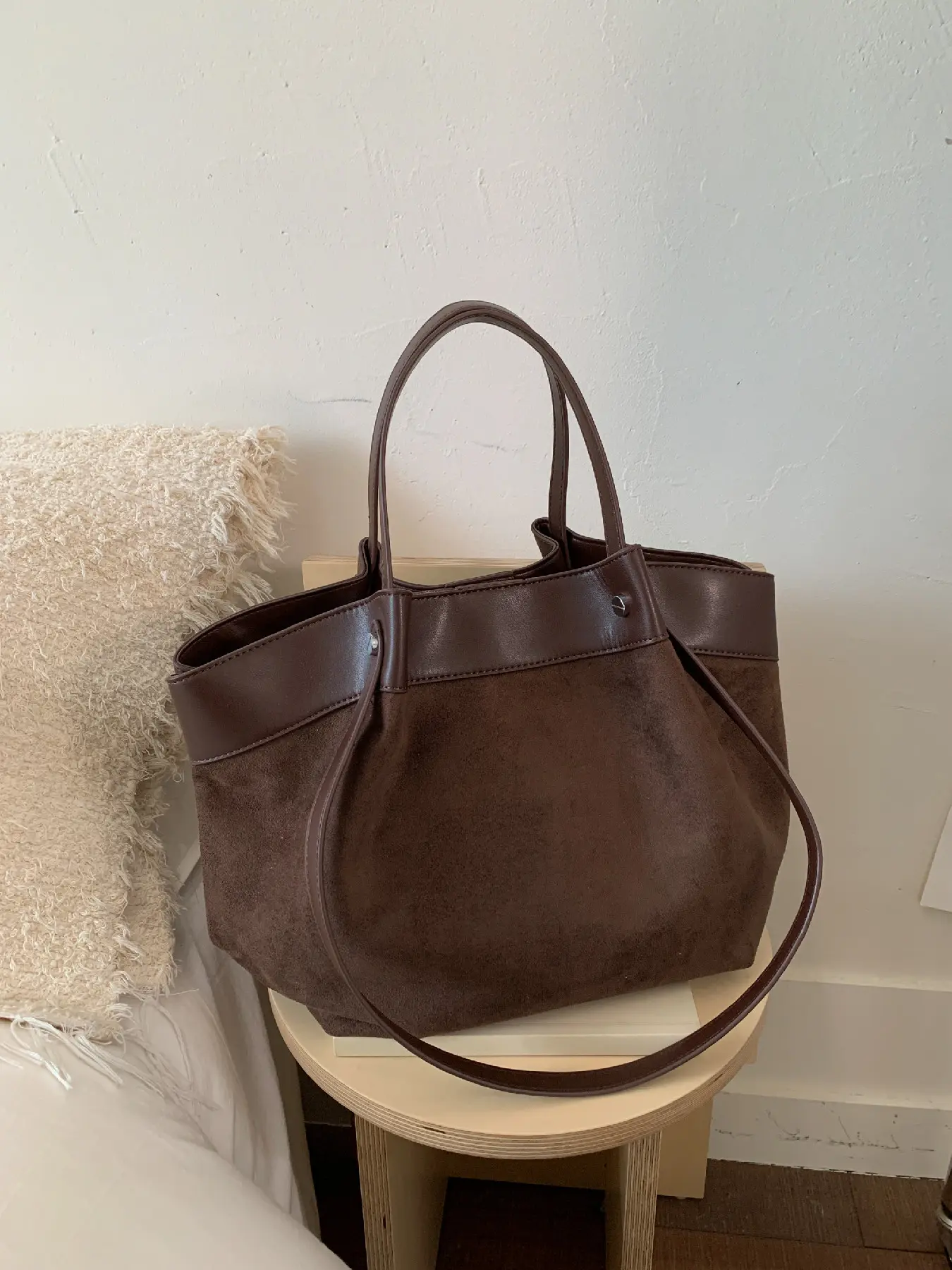 High-Quality Large Capacity Commuter Bag, Trendy Versatile Handbag Shoulder Bag Suitable for Work & Daily Use, Stylish Design