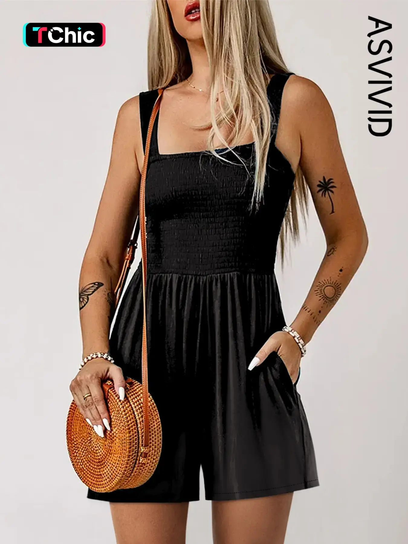 Women's Basic Plain Pocket Shirred Tank Romper, Fashion Casual Square Neck Sleeveless Romper for Daily Outdoor Wear, Summer Outfits 2024, Ladies Clothes for Summer