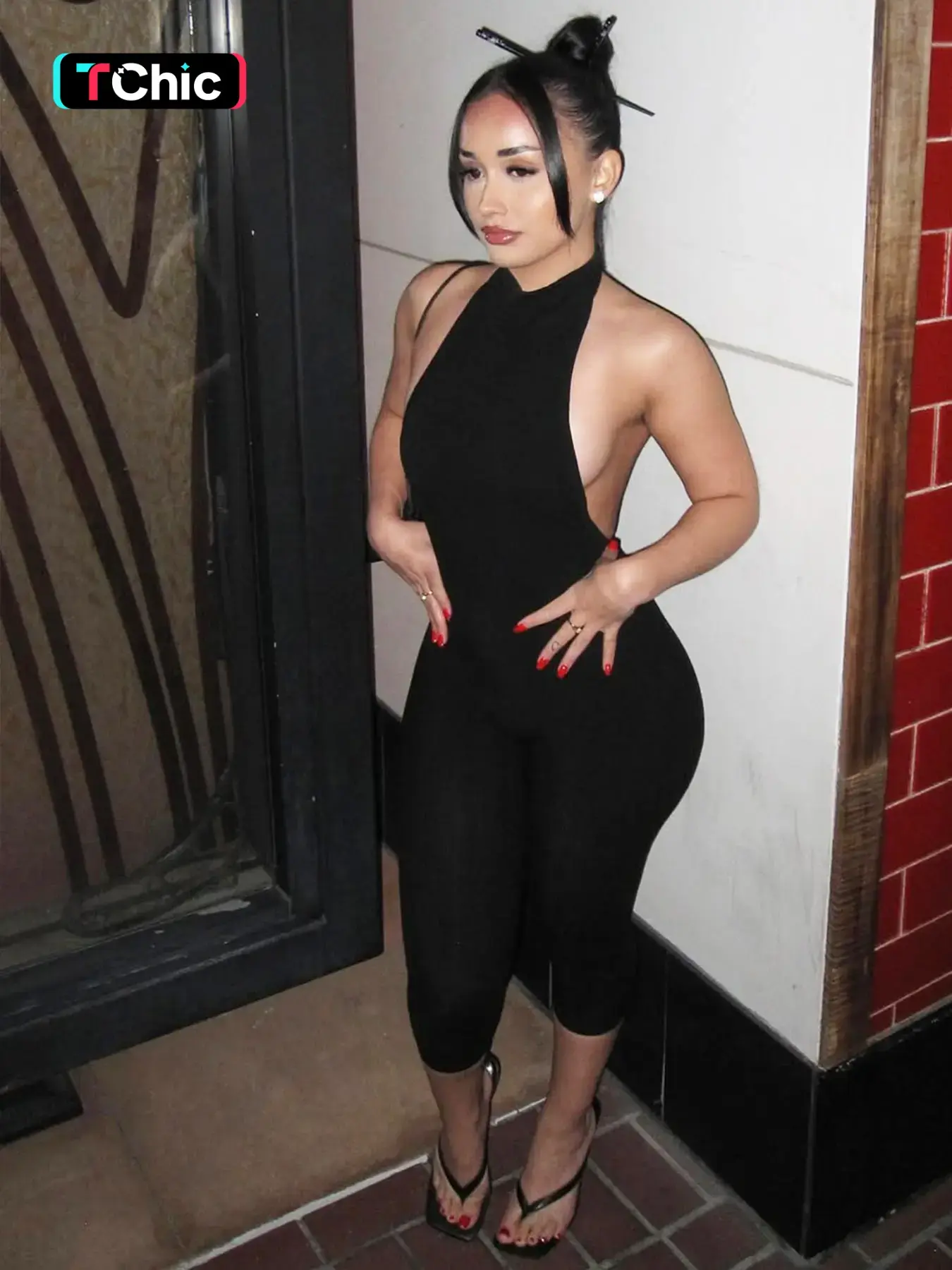 Women's Solid Backless Ribbed Jumpsuit, Fashion Casual Sleeveless Halter Neck Jumpsuit for Daily Outdoor Wear, Ladies Clothes for All Seasons, Fashionable Jumpsuit