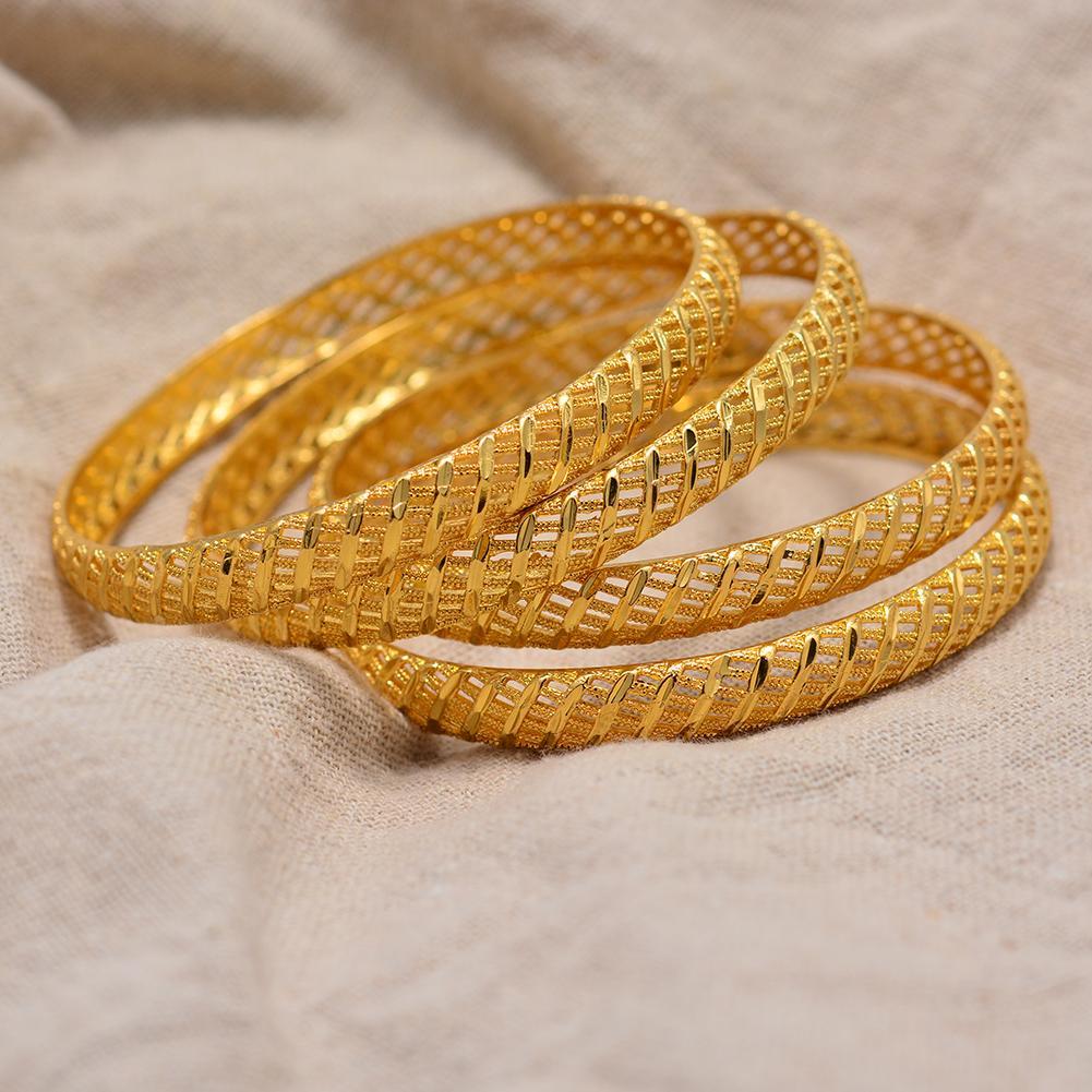 4pcs Baby Dubai Bracelet Gold Color small  Bangles For  Baby Chind Arab Bracelets Middle Eastern African Fashion Metal Bangles