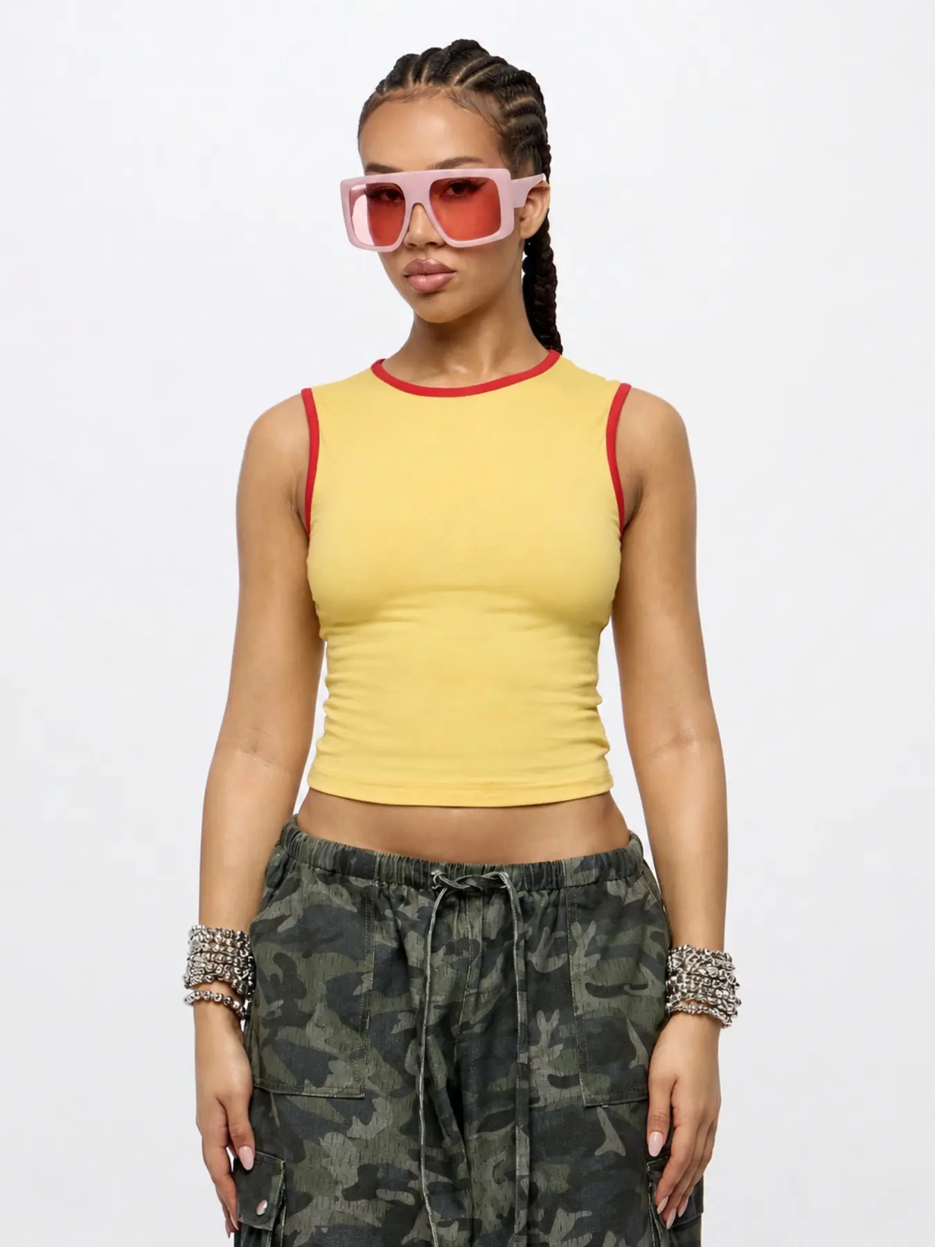 Vintage Yellow Red America's Sweetheart Print Sleeveless Cropped Tank Top,Y2K Form Fitting Old English Text Graphic Ringer Tank,Crop Tank Tops
