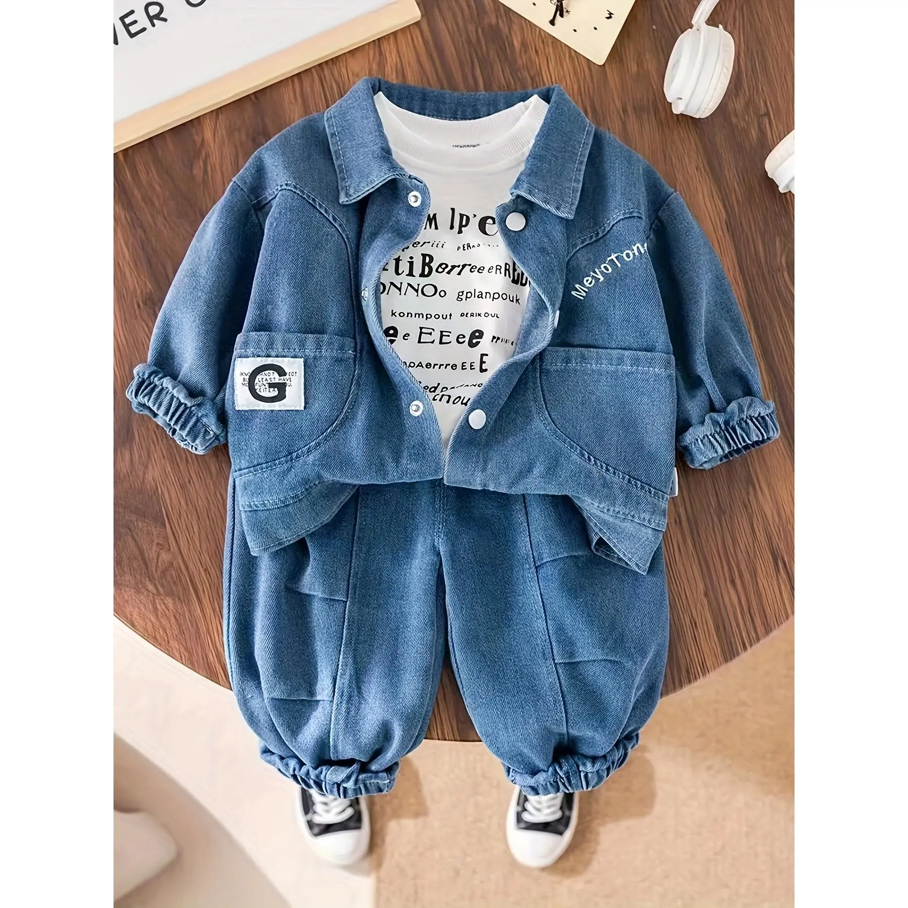 Boys' Spring/Autumn Denim Jacket + Long Sleeve + Denim Pants 3pcs Set, Fashionable and Trendy, Comfortable and Stylish Daily Outfit for Boys, Perfect for Outdoor