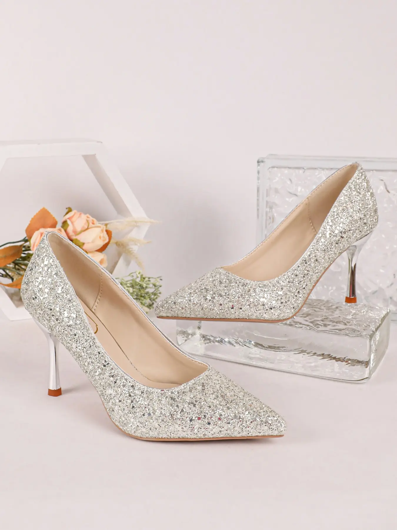 Silver Color Elegant Sequined Pointed Toe High Heel Shoes, Bridal Wedding Heels, Crystal Wedding Dress Match, Comfortable Evening Party Shoes, Versatile Low Block Heels
