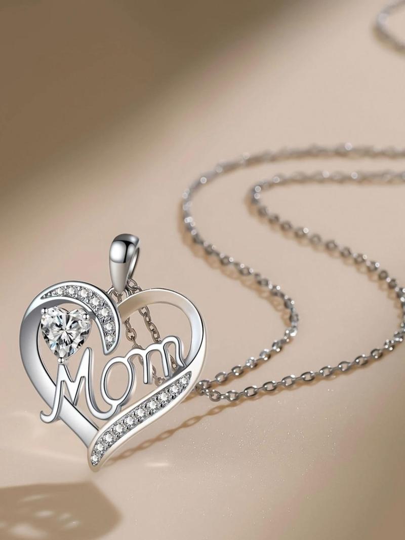 Heart Design Pendant Necklace As Gift, Hollow out Rhinestone Decor Necklace with Box, Fashion Dainty Jewelry Accessories for Women, Mother's Day Gifts, Gift Set for Mothers, Gifts for Her