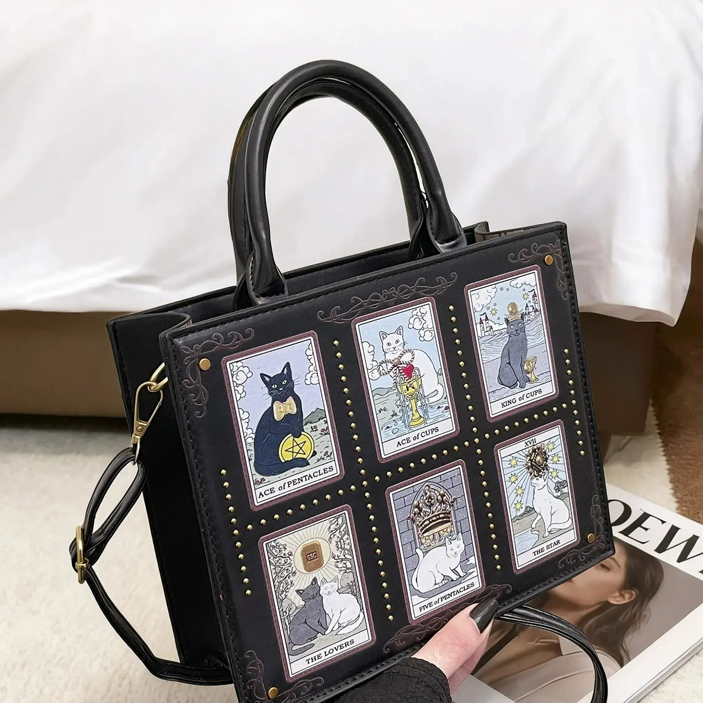 "Spirit of the Cat" Tote & Cosmetic Bag — Women's Versatile Handbag, Shoulder Bag, and Crossbody — High-Capacity, Stylish, and Adaptable — A Delightful Surprise Gift for Your Girlfriend or Best Friend