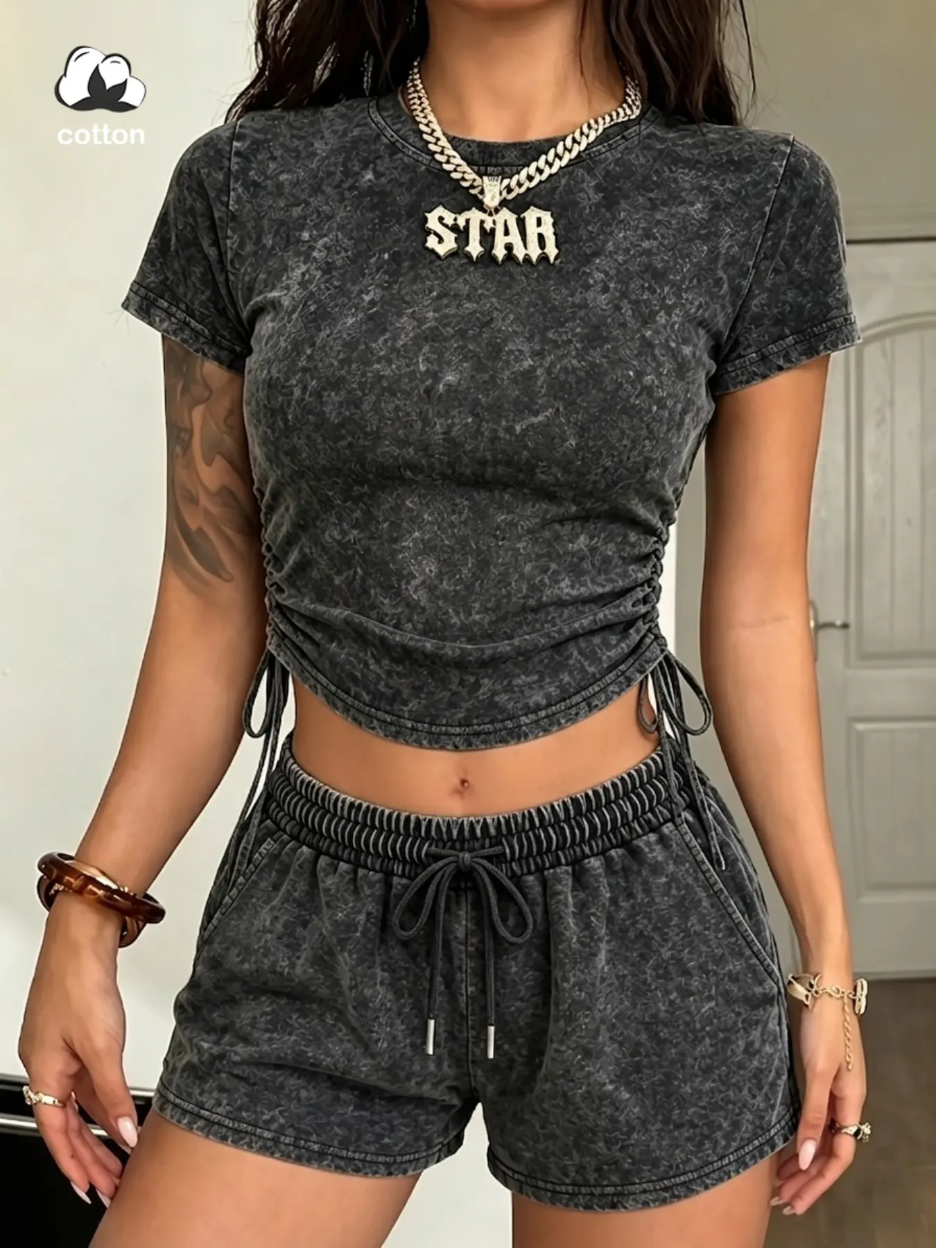 Distressed Acid-Wash Drawstring Set (American 90s Vintage Street Style): Slim-Fit T-Shirt + High-Waisted Shorts — Trendy, Casual, Influencer-Style Streetwear Look