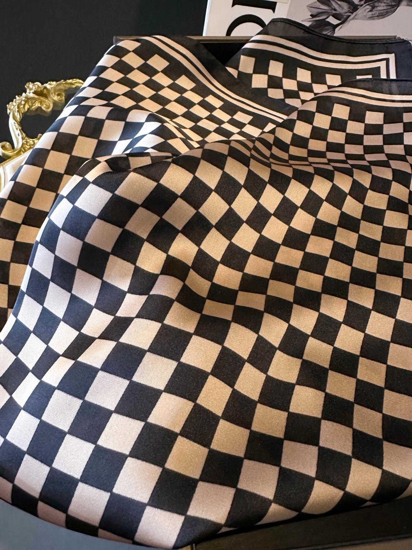 Women's Checked Pattern Contrast Binding Design Square Scarf, Casual Soft Comfortable Scarf for Daily Wear, Fashion Accessories for Women & Girls, Checkered Scarf