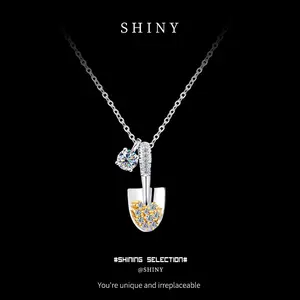 Golden Spade Series Moissanite Necklace, suitable for women, light luxury and high-end, unique design, S925 sterling silver collarbone chain, a necklace full of personality