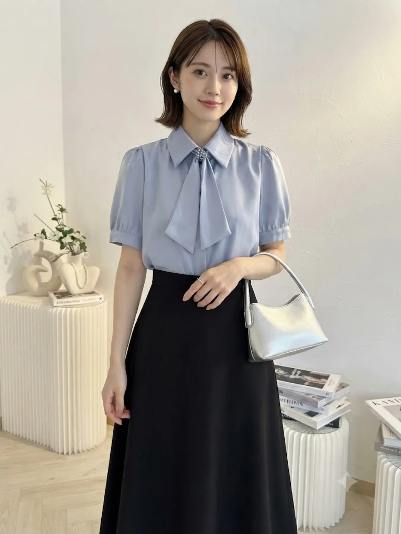 Light Blue Pearl Ribbon Short Sleeve Shirt, Elegant Women's Blouse, Casual Fashion Top, Perfect for Daily Wear, Stylish and Comfortable